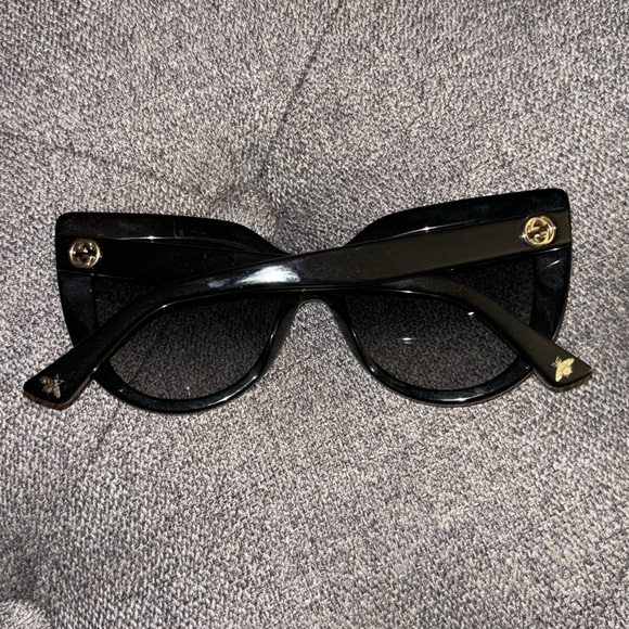 Gucci Cat EyeSunglasses MAKE ANY OFFER - Picture 3 of 7